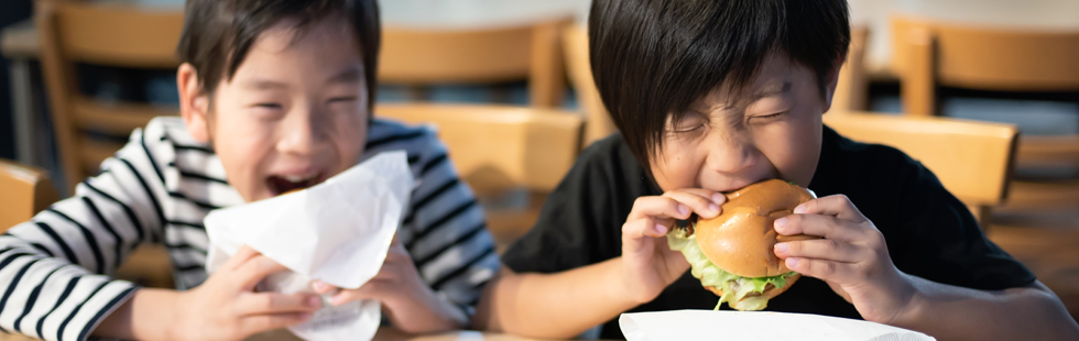 食の大切さを学ぶ